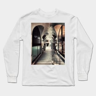 Sydney Alleyway Long Sleeve T-Shirt